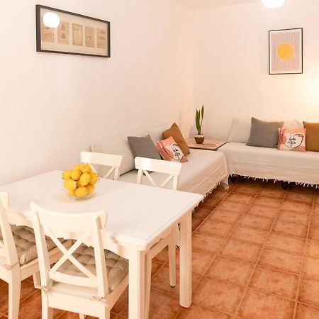 Apartamentos El Pino - Formentera Break Ес Кало Екстериор снимка