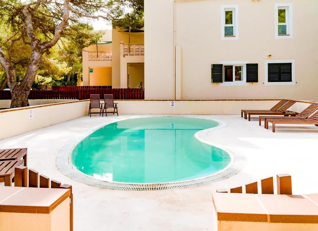 Apartamentos El Pino - Formentera Break Ес Кало Екстериор снимка