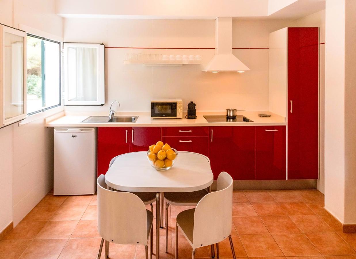Apartamentos El Pino - Formentera Break Ес Кало Екстериор снимка